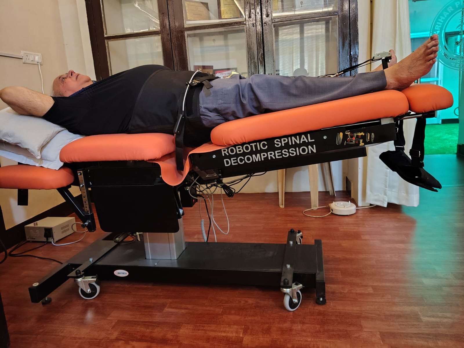 Robotic Spinal Decompression 4D RSD-4D